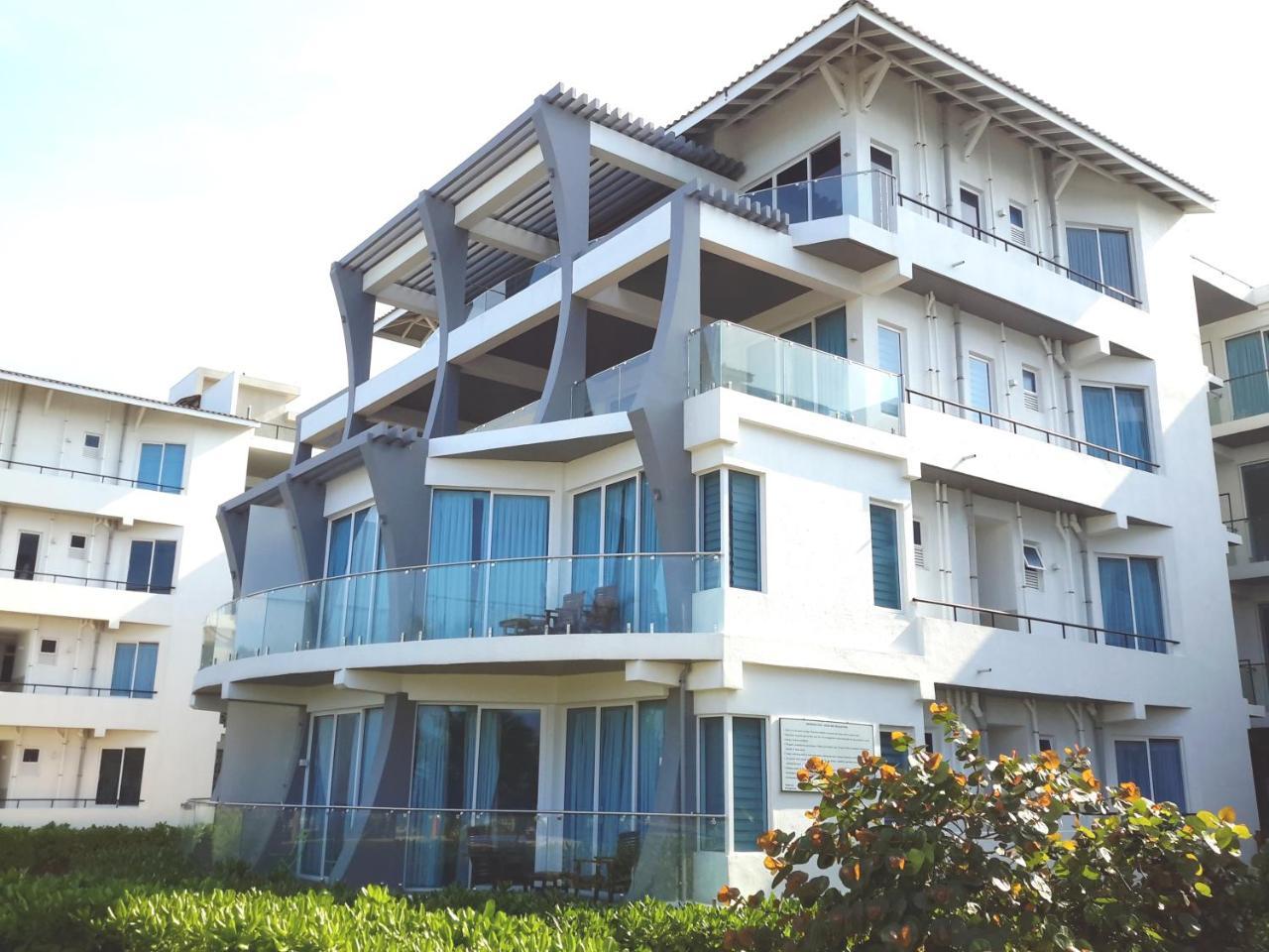 Llh 1G2 Nilaveli Ocean Front Condos Exterior photo